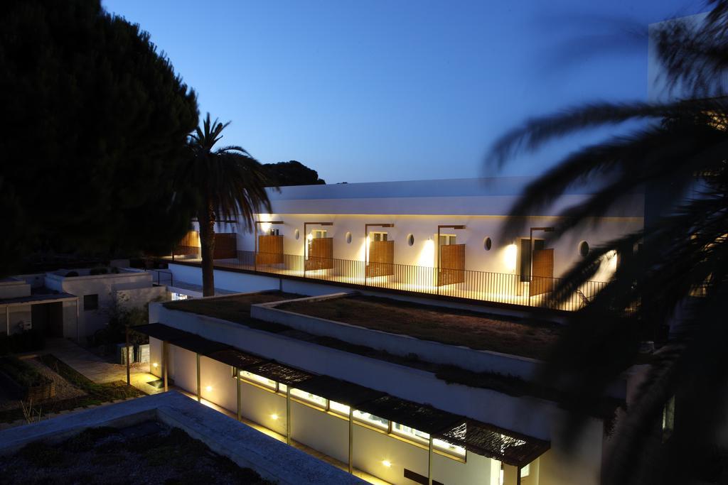 L' Escala 安普利耶斯旅馆酒店 外观 照片